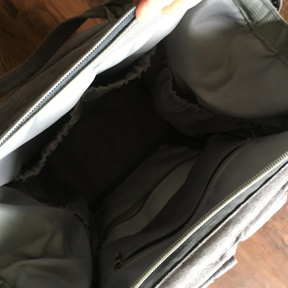 Kiddy Care Diaper Bag - Picture 2 of 3